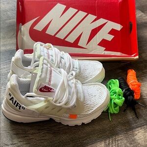 NEW Nike Air Presto Limited Edition White Sneakers with Colorful Laces size 4Y